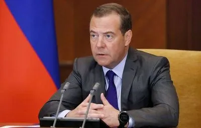 Заседание Совета безопасности РФ: Медведев заявил, что в "ДНР" и  ЛНР" живут 800 тысяч граждан России