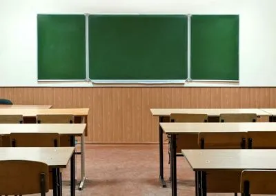 В одеських школах бракує вчителів природничих предметів