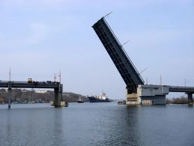 В Николаеве разведут мосты, чтобы избежать вторжения войск РФ