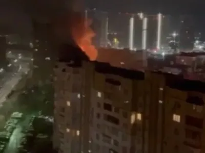 Геращенко: у Києві горить 9 поверховий житловий будинок
