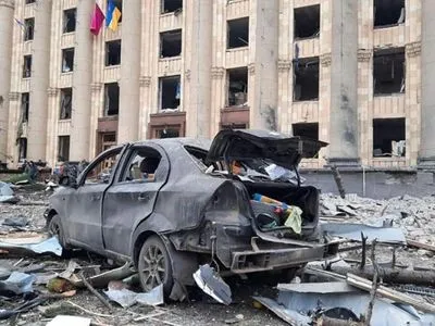 Обстріл Харківської ОДА: загинуло 10 людей, понад 20 травмованих