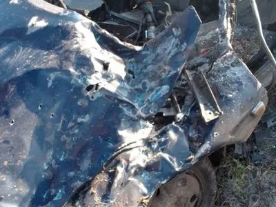 Намагався зупинити ворога: під Сумами окупанти танками розчавили автомобіль з чоловіком