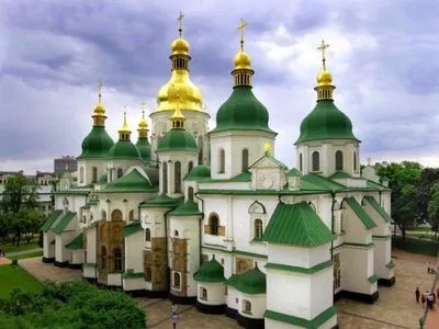 Монастырский заявил, что София Киевская, как и другие святыни, под защитой