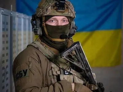 Окупанти намагаються залучити колишніх українських військових до війни проти України: у п’ятьох регіонах затримано ворожих агентів
