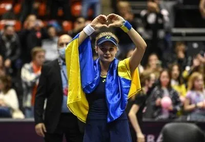 З українським прапором на плечах: тенісистка Ястремська стала фіналісткою турніру у Франції