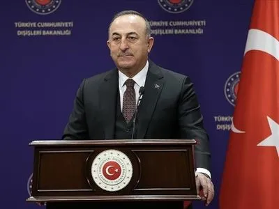 Глава МИД Турции анонсировал встречу с Кулебой и Лавровым в Анталии 10 марта