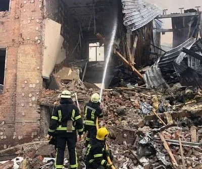 Ворожий авіаналіт та обстріли Харкова: за добу виявили 8 загиблих, зруйновано багатоповерхівки