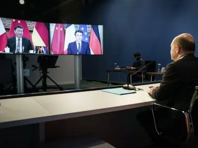 Шольц, Макрон и лидер Китая поговорили об Украине: о чем договорились