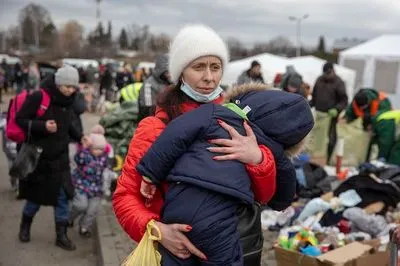 Великобритания упростила систему подачи заявлений на получение визы для украинских беженцев