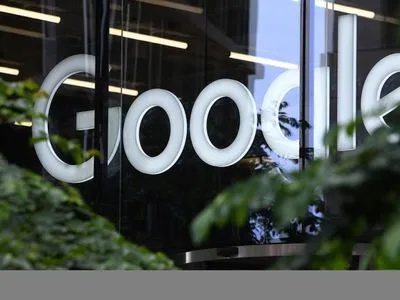 Google обмежує роботу Google Play в Росії
