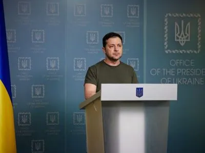Зеленський: в Україні створили штаб щодо поводження з полоненими окупантами