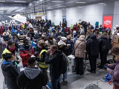 Варшава и Краков больше не могут принимать беженцев - пограничники