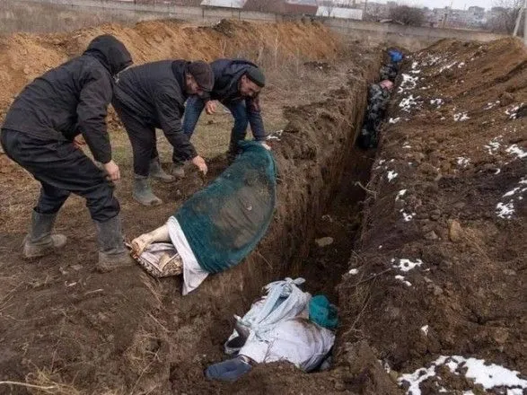Российские оккупанты за 12 дней блокады убили 1582 мирных мариупольцев - горсовет