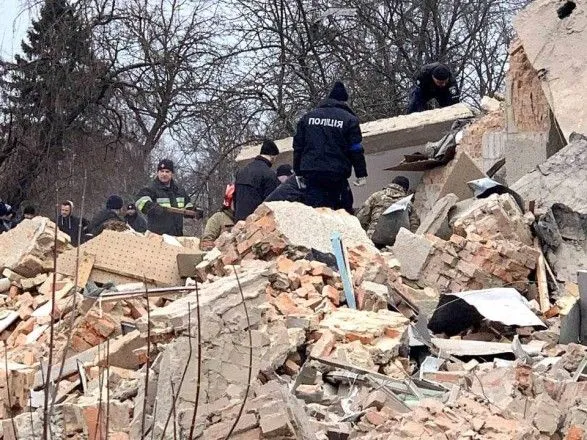 Вражеский авиаудар по телебашне под Ровно: было два взрыва, разрушено админздание возле вышки