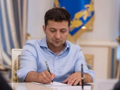Зеленский подписал закон о запрете на пропаганду действий рф