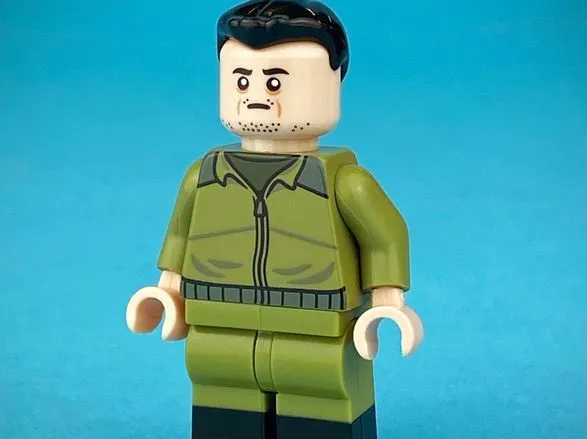 Компанія, що зробила Lego-фігурки Зеленського, відправила на допомогу Україні 145 тисяч доларів