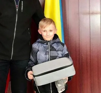 На Сумщині хлопчик передав ЗСУ подарований на день народження квадрокоптер