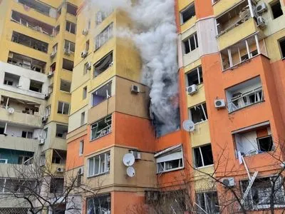 В Харькове оккупанты обстреляли вуз и жилые дома: есть жертва и пострадавшие