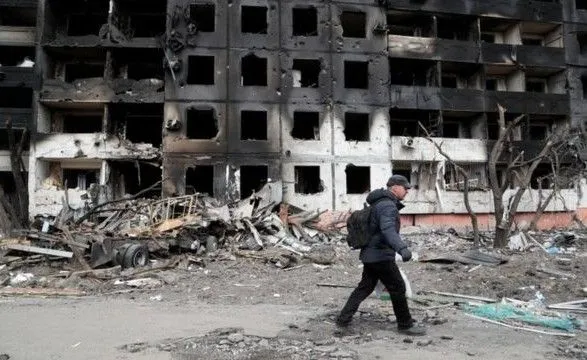 Не тільки знищують місто: за тиждень кілька тисяч маріупольців насильно вивезли до росії