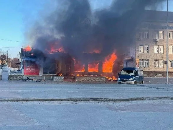 Оккупанты обстреляли из артиллерии Макаров: погибли семь мирных жителей