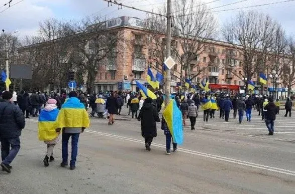 Массовые антироссийские митинги проходят во временно оккупированных городах юга Украины