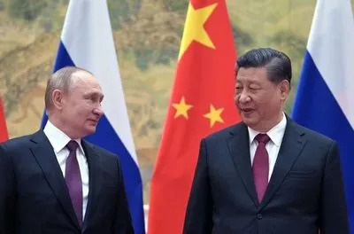 Торговельні відносини росії та КНР значно ускладнилися через вторгнення в Україну - Bloomberg