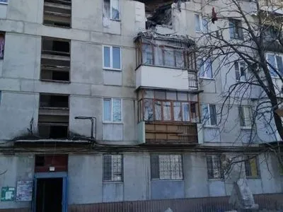 Луганщина: враг за сутки разрушил 15 домов, есть погибший и шестеро раненых