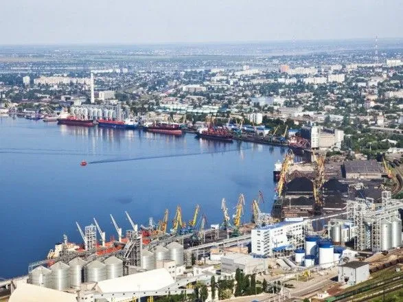 rosiyski-okupanti-obstrilyali-port-mikolayeva