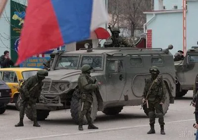 В Запорожской области российские оккупанты проникают в жилища мирных жителей и запугивают их