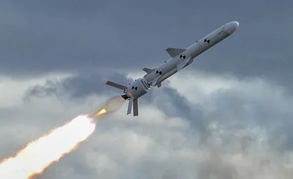Над Николаевом ПВО сбили еще две ракеты