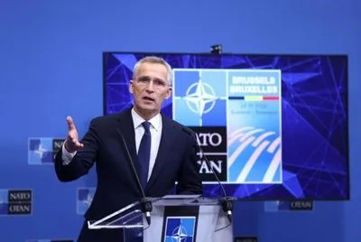 У НАТО взяли до уваги прохання Зеленського про 1% літаків і танків Альянсу