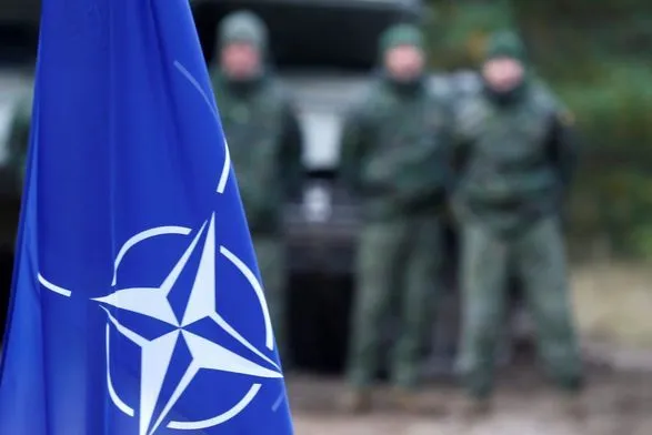 Столтенберг про миротворців: військ НАТО на території України не буде