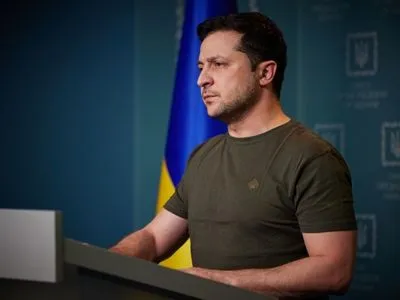 Зеленский заявил НАТО, что Украине необходима военная помощь без ограничений