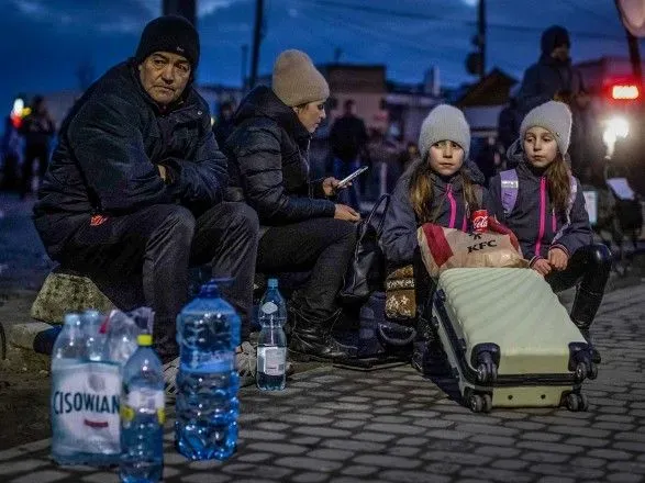 Байден собирается встретиться в Польше с украинскими беженцами