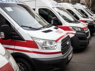 Вторжение РФ: в Киеве один врач и три водителя "скорых" получили ранения, спасая жизни