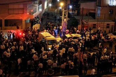 Арабский боевик убил не менее 5 человек в пригороде Тель-Авива
