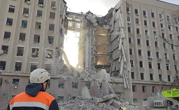 Ракетный удар по зданию Николаевской ОГА: количество погибших возросло до 12 человек