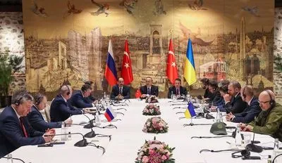 Україна не відкидає питання “демілітаризації”, але називає її іншими словами – член делегації