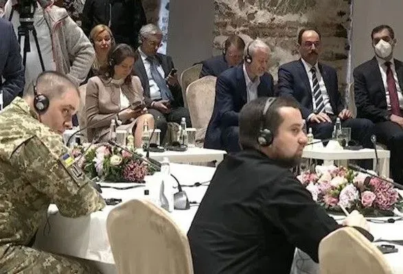 Российского миллиардера Абрамовича заметили на переговорах в Стамбуле
