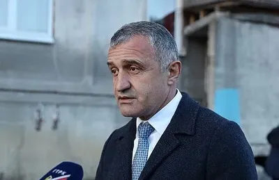 Главарь оккупированной Южной Осетии анонсировал "юридические шаги" для вхождения в состав россии