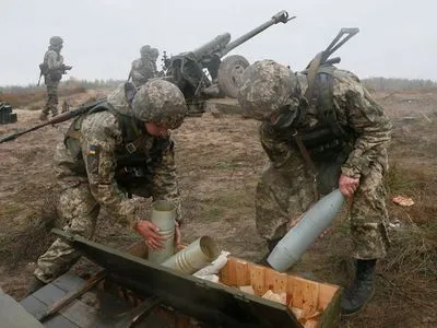 Велика Британія та союзники домовилися направити Україні більше летальної зброї