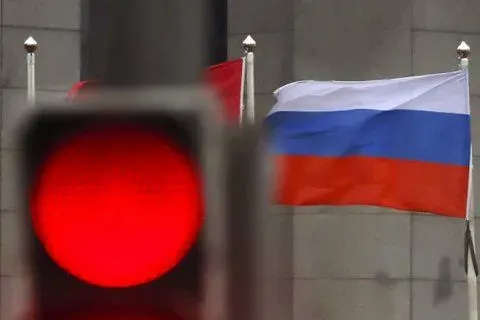 ЕС рассматривают введение новых санкций против российских банков - WSJ