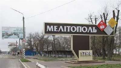 Рашисты отправляют гражданских из Мелитополя в оккупированный Крым - мэр