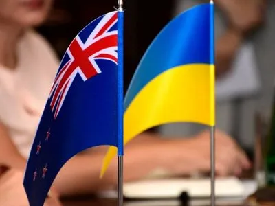 Австралія відправить в Україну бронетехніку на запит Зеленського