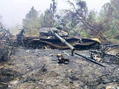 За добу на Сході України військові знешкодили до 280 російських окупантів та 6 танків