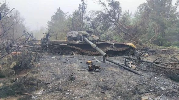 На Киевском направлении уничтожены десятки вражеских БМП, танков, бронеавтомобилей и грузовиков