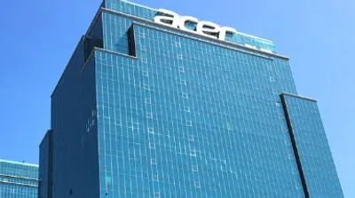 Acer приостановил работу в россии