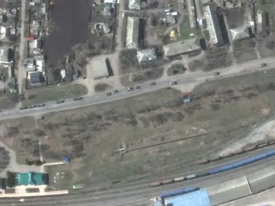 Супутник зафіксував військову колону рф, яка рухалася у бік Харкова