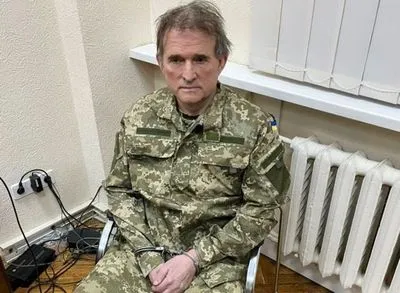 Подоляк про Медведчука: щоб вижити йому треба сховатися в українській в'язниці