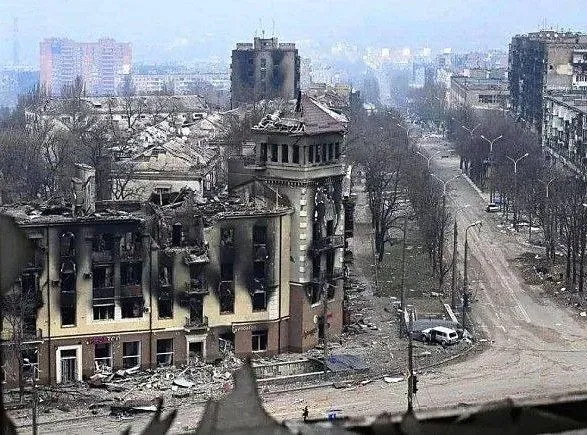 Мер Маріуполя заявив, що у місті загинуло понад 10 тисяч мирних жителів